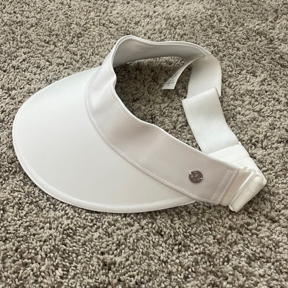 Lululemon Visor
